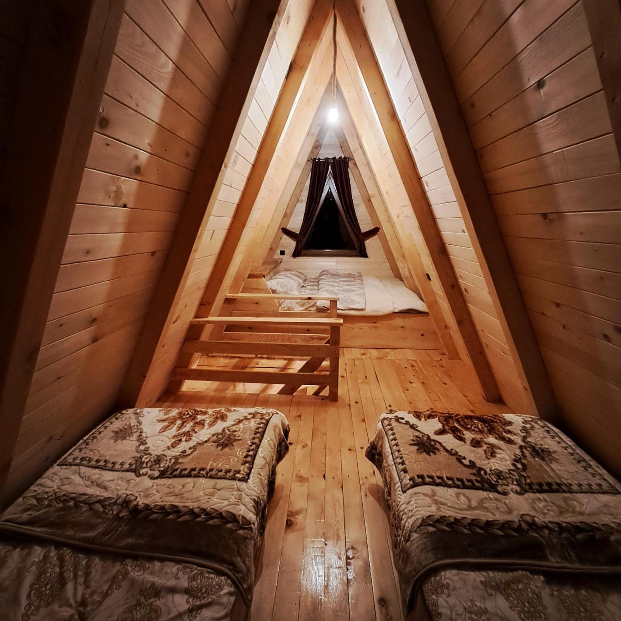 Wooden Cottages Konak Savnik ภายนอก รูปภาพ